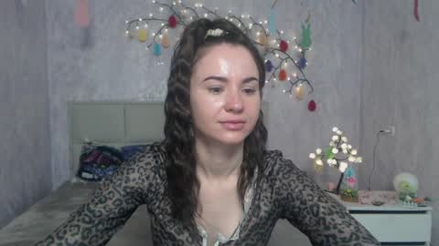 Kara online show from April 7, 5:57 pm