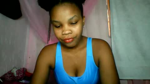 Snapshot of kiarah_69 chatting on May 20, 8:09 am kiarah 69 online show from May 20, 8:09 am