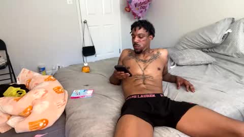 HunneysPlayRoom online show from February 27, 10:10 pm