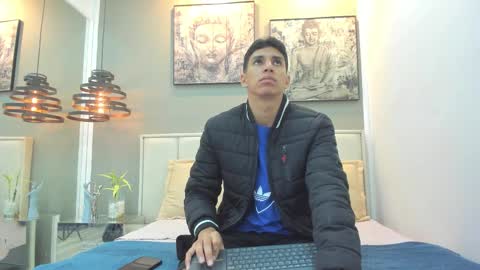 Kieran Derek online show from January 8, 3:20 am