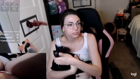 Kiersten online show from March 6, 4:25 pm