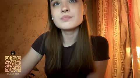 Ola my name is Lissa  Lets hit 10 Thumbs Up together   online show from February 6, 4:54 pm