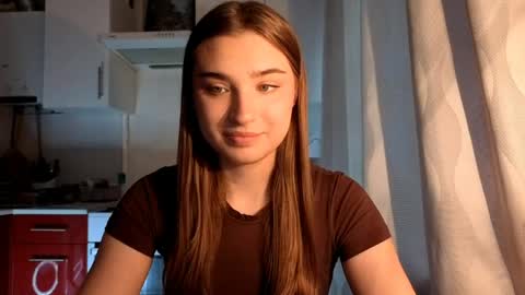 Snapshot of kierstentates chatting on May 31, 2:24 pm Ola my name is Lissa Lets hit 10 Thumbs Up together online show from May 31, 2:24 pm