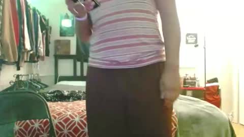 Kiit0 online show from November 6, 10:43 pm