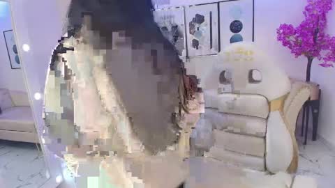 Snapshot of kiitty__meow chatting on April 18, 12:31 pm Kitty online show from April 18, 12:31 pm