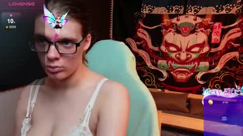 Kiki online show from March 23, 10:41 am