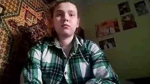 kikibang_ online show from March 11, 9:26 am