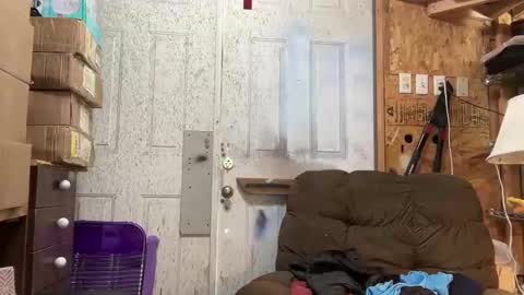 Snapshot of kikiboifeet6 chatting on February 28, 7:46 pm kikiboifeet6 online show from February 28, 7:46 pm