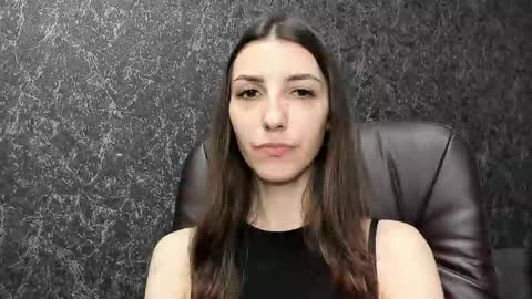 Mika and Miranda online show from September 23, 3:59 pm