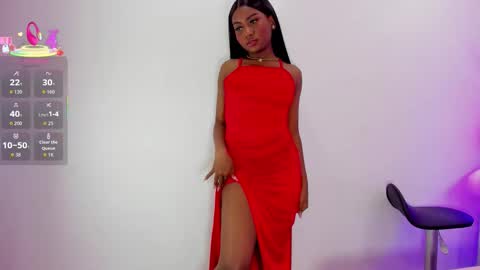 KI KI online show from February 14, 9:00 pm