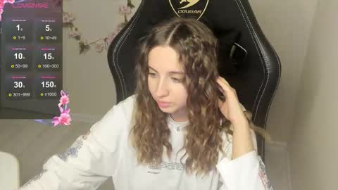 Snapshot of kikileen chatting on October 9, 9:07 am Kiki online show from October 9, 9:07 am