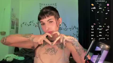 Snapshot of kila_moonlight444 chatting on July 9, 10:08 am Bella online show from July 9, 10:08 am