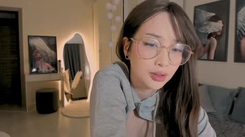 Yun online show from November 20, 1:11 pm