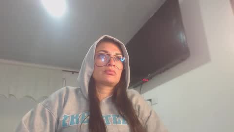 Snapshot of killey_saints chatting on February 3, 1:04 am killey online show from February 3, 1:04 am