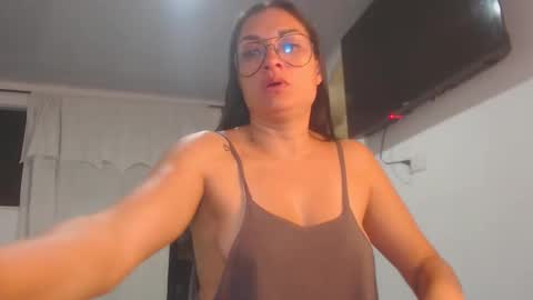 Snapshot of killey_saints chatting on February 10, 12:04 am killey online show from February 10, 12:04 am