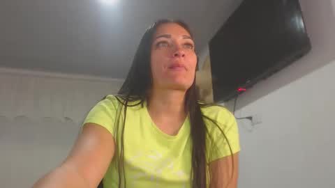 Snapshot of killey_saints chatting on February 11, 1:54 am killey online show from February 11, 1:54 am