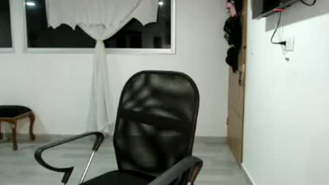 Snapshot of killey_saintss chatting on June 25, 1:05 am Killey online show from June 25, 1:05 am