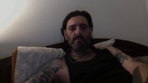 andres online show from April 20, 1:58 pm