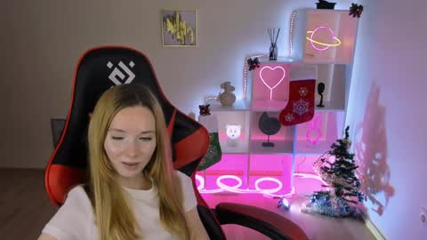 Snapshot of kim_boyd chatting on December 16, 6:16 pm kim_boyd online show from December 16, 6:16 pm