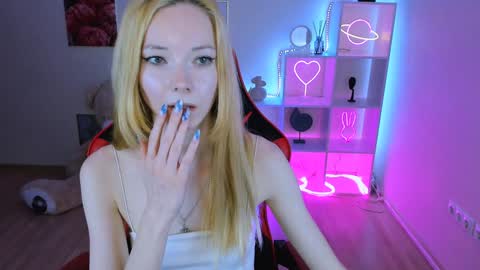 Snapshot of kim_boyd chatting on January 29, 5:56 pm kim_boyd online show from January 29, 5:56 pm