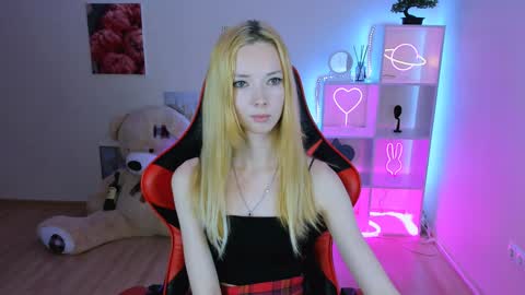 Snapshot of kim_boyd chatting on January 30, 4:45 pm kim_boyd online show from January 30, 4:45 pm