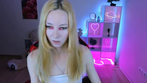 Snapshot of kim_boyd chatting on January 31, 3:33 pm kim_boyd online show from January 31, 3:33 pm