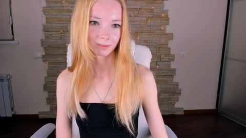 Snapshot of kim_boyd chatting on February 1, 3:07 pm kim_boyd online show from February 1, 3:07 pm