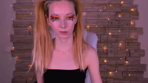 Snapshot of kim_boyd chatting on February 25, 6:20 pm kim_boyd online show from February 25, 6:20 pm