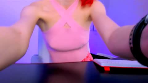 Snapshot of kim_boyd chatting on September 29, 7:57 am kim_boyd online show from September 29, 7:57 am