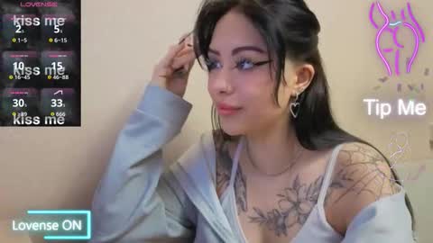 Kim online show from February 9, 6:56 pm