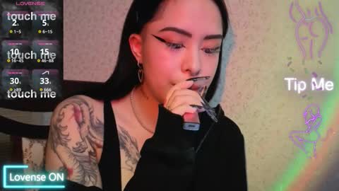 Kim online show from February 10, 7:07 pm