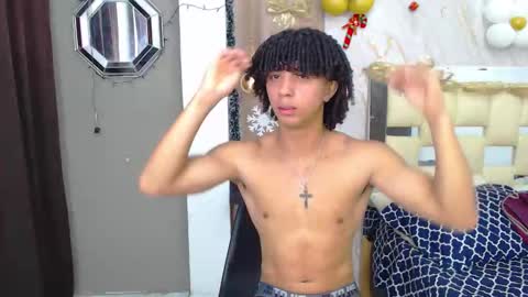 KIM online show from December 5, 2:47 pm