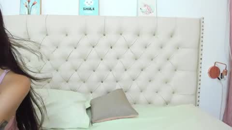 kim_eli online show from January 11, 7:27 pm