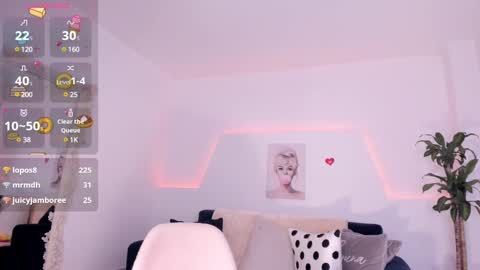 Kim  online show from March 5, 7:49 am