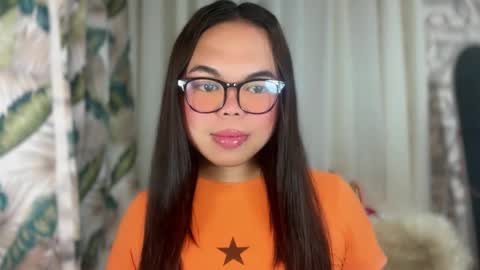 KYLIE online show from January 18, 11:36 am