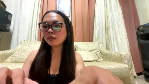 Snapshot of kim_kyile chatting on July 11, 5:26 pm KYLIE online show from July 11, 5:26 pm