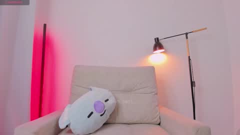 Kim Lian online show from March 24, 7:30 pm