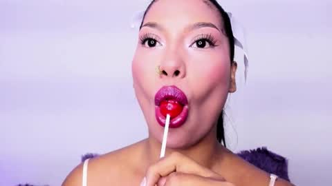 kim_mouth17 online show from March 24, 4:06 am