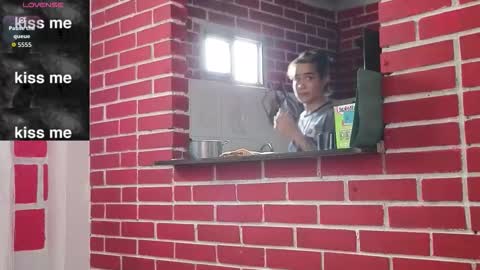 Snapshot of kimandyuk chatting on January 15, 7:50 pm Kim Yuk online show from January 15, 7:50 pm