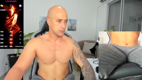 Snapshot of kimberly_hot2 chatting on January 9, 9:06 am Melissa online show from January 9, 9:06 am