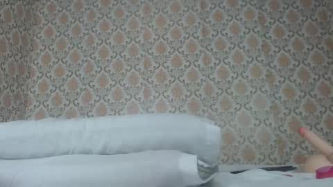 Kimberly online show from February 18, 2:16 am