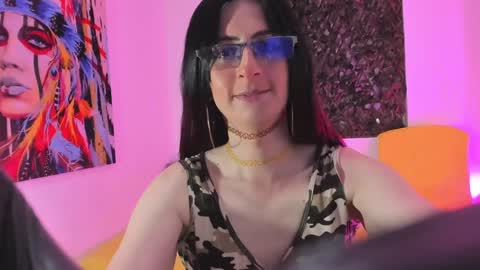 Snapshot of kimberly_thonson chatting on February 5, 8:25 pm kimberly_thonson online show from February 5, 8:25 pm