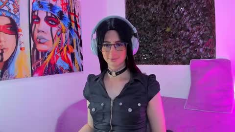 Snapshot of kimberly_thonson chatting on February 14, 11:53 pm kimberly_thonson online show from February 14, 11:53 pm