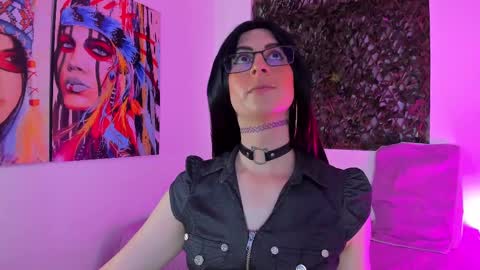 Snapshot of kimberly_thonson chatting on February 15, 6:02 am kimberly_thonson online show from February 15, 6:02 am