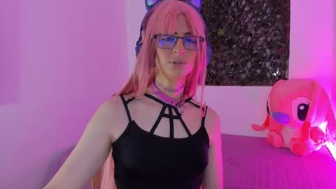 Snapshot of kimberly_thonson chatting on March 2, 3:45 am kimberly_thonson online show from March 2, 3:45 am