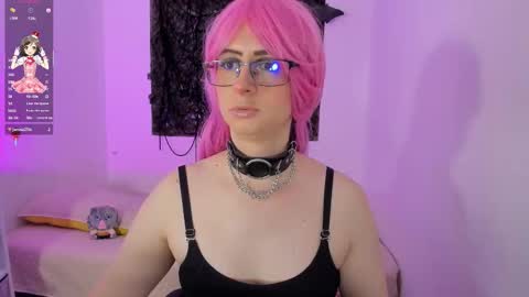 Snapshot of kimberly_thonson chatting on October 12, 9:03 pm kimberly_thonson online show from October 12, 9:03 pm