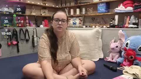 Snapshot of kimberlycaprice chatting on September 16, 7:15 pm kimberlycaprice online show from September 16, 7:15 pm