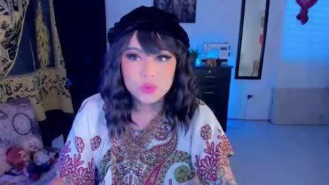 Snapshot of kimberlygati2 chatting on September 24, 12:08 pm Kimberly Polizzi online show from September 24, 12:08 pm