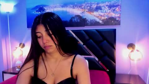 Kimberly Villalobos online show from February 2, 11:53 am