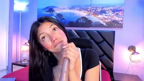 Kimberly Villalobos online show from March 27, 11:43 am